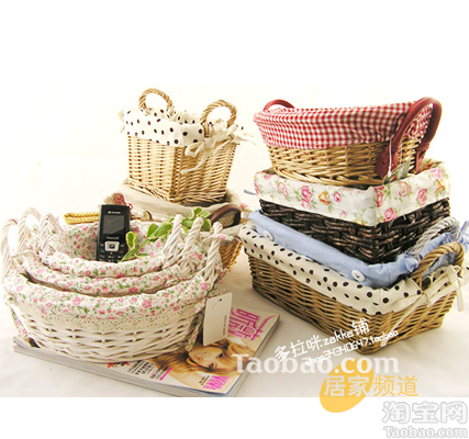 ���W�L������{ɫϵ�ռ{