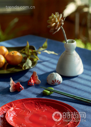 �f��(m��ng)�´ɸ��܃�(n��i)��Ԋ(sh��)�鮋��