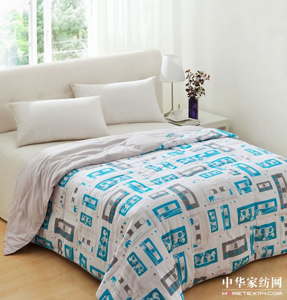 莫克爾羽絨空調(diào)被