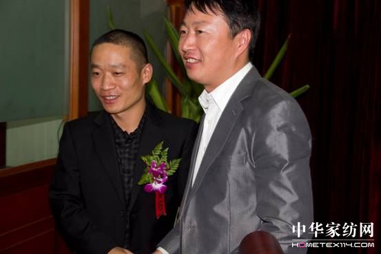 中國經(jīng)濟低碳轉(zhuǎn)型與可持續(xù)發(fā)展大會