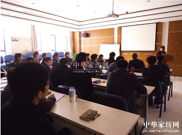 ���z�Ҽ�2012�������̕��e��