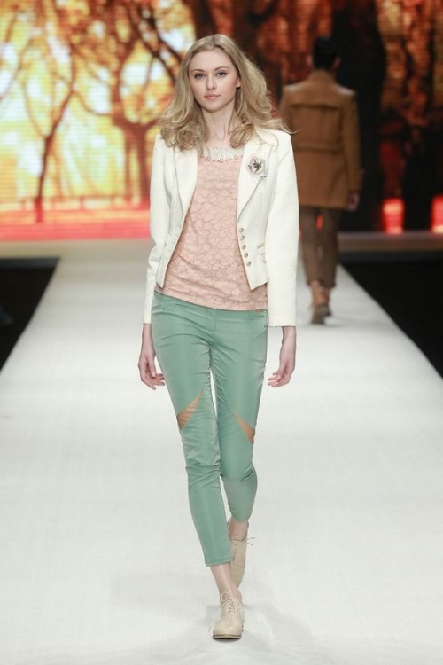 �͹���Ѻ���L��