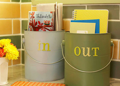 �������k�����ϵ��ռ{