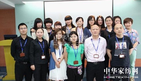 �Ӊ��R�^�򶽌����ˈA�M�Y��