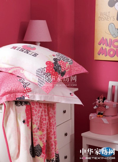 ��ʿ��Ҽ�2012�ﶬ��Ʒ����옷�r�м�