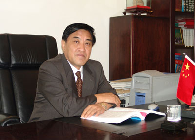 ����P�����з��f(xi��)��(hu��)�L(zh��ng)