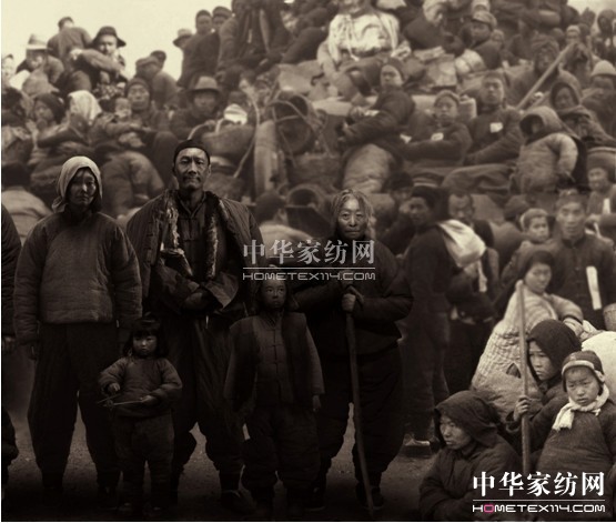 �����������Ӱ1942���c��Ʊ����300�f