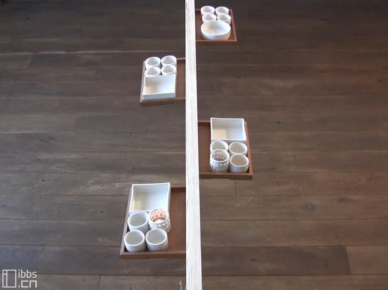 世界上最瘦的桌子