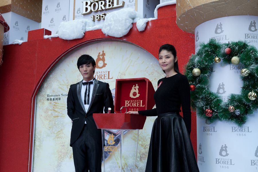 ꐻ��ճ�ϯ����·����Ʒ�l��