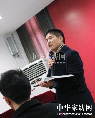 �Pʢ�Ҽ� ����־ͬ���ϵĈF�