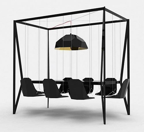 懸掛的有趣餐椅