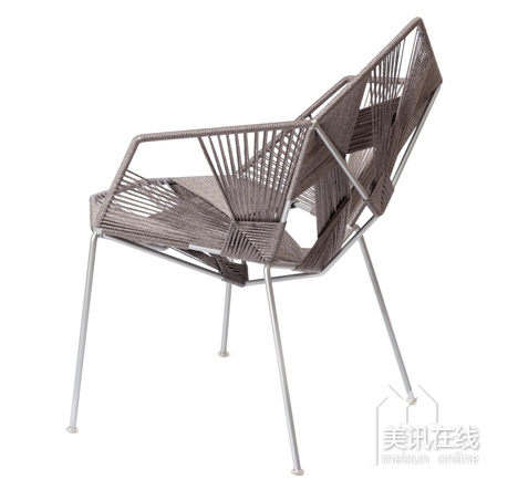 TareefRami:COD椅子