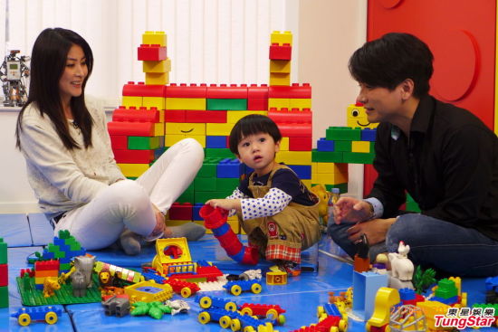 ꐻ����v��(y��n)ĸ�ĵ����ֱ��^������