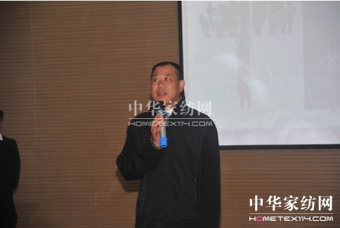 藍絲羽“2013年成長訓(xùn)練營”正式開班