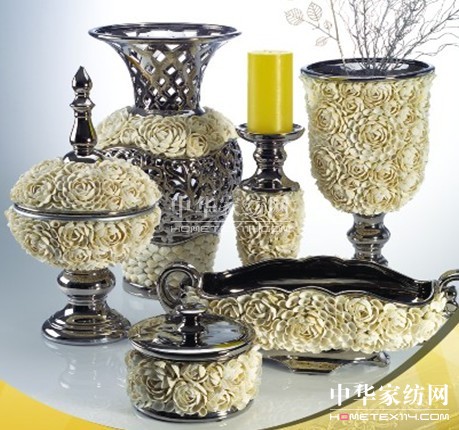 ��Ʒ�Ҿ�չ�����Ԫ�����N����