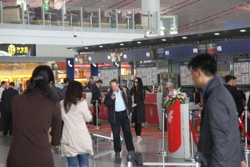 ��诬F��C���ɸ��M��̽��������