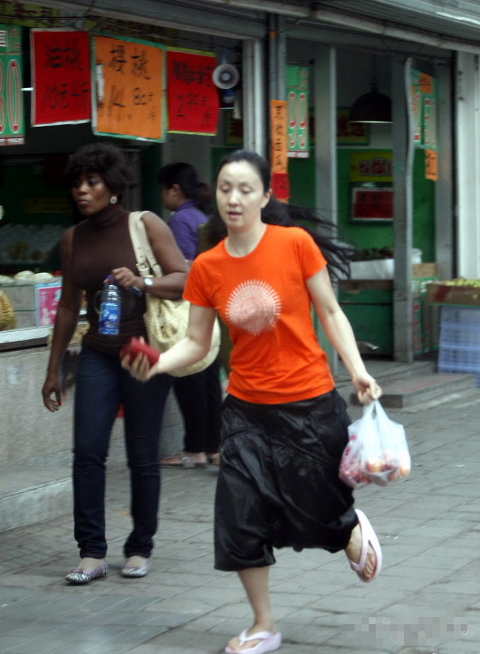 Ů������������պ��ϑB�@��