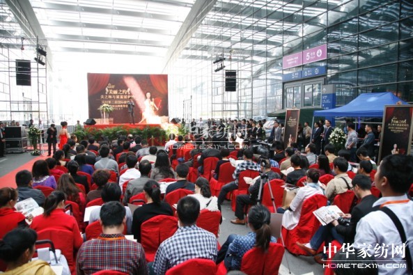 �P֮�Ճ��������츻����Ʒ���]��