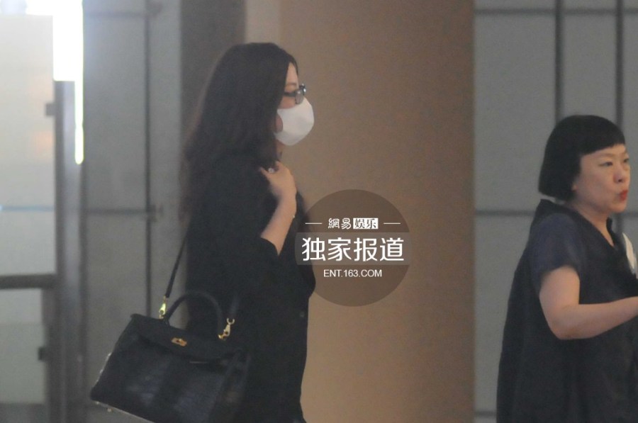 �wޱ�yŮ�F(xi��n)��C(j��)�����͵�ķ��_����