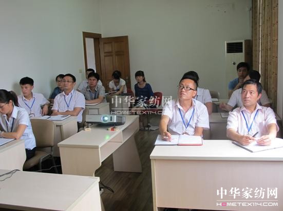 ���Z�żҼ���2013���n�����A��܇�󪄡����