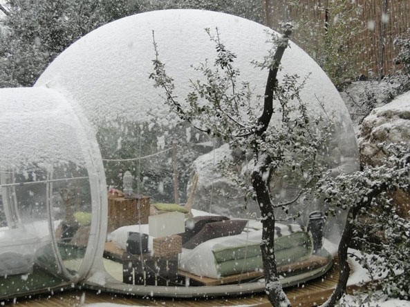 睡在水晶球里法國(guó)的泡泡度假村(一)