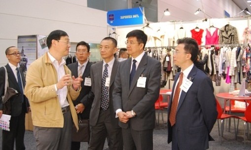 ��13�ðĴ������Ї�(gu��)�������bչ�e��