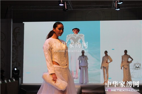 2013�Ї���q��Ʒ�OӋ��ِ�Qِ�e�k