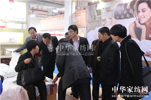 �����ʒɽ���H��q���_Ļ�xʽ�e��