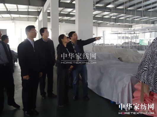 �}���ЈFί��ӛ���굽���������S�����{��