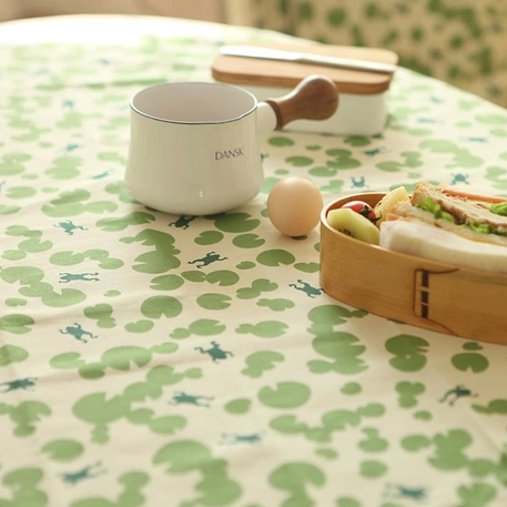 甜蜜溫馨用餐時(shí)間桌布扮靚餐桌