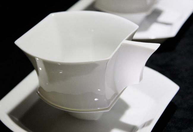 精美的陶瓷器皿展中國(guó)哲學(xué)