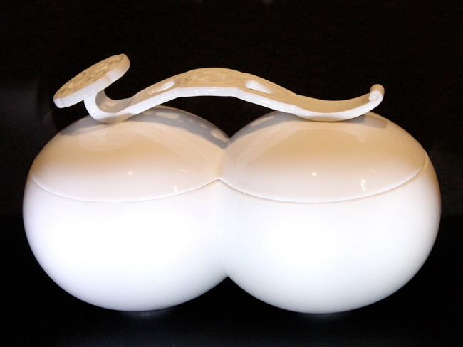 精美的陶瓷器皿展中國(guó)哲學(xué)