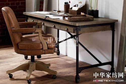 做舊鐵藝家具 感受揮不去的復古情結