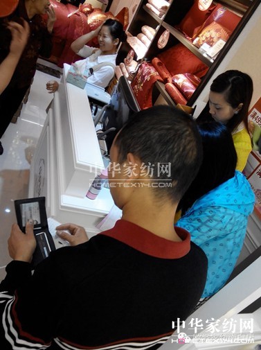 歐派家紡南白店開(kāi)業(yè)盛典引爆購(gòu)物狂潮