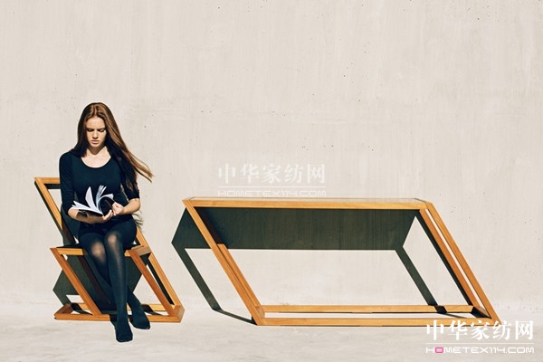 ��2���Aбϵ�мҾ�