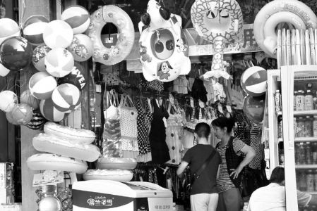 һ�ҵ�����u��1500�l����ë�� ���������W�ϟ��u