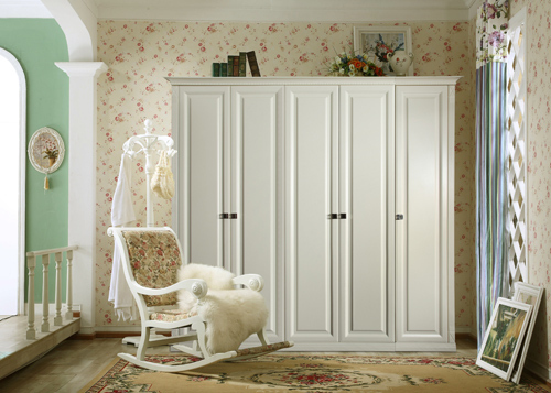 柯拉尼衣柜:新天鵝堡