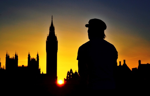 �aƷ����ģ�£��ƶ�ֻ�ܽ��b