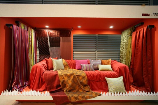 花色斑斕氣韻萬千