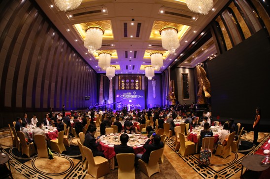 �^���_��,�_�����H���r�л��lչ�r��