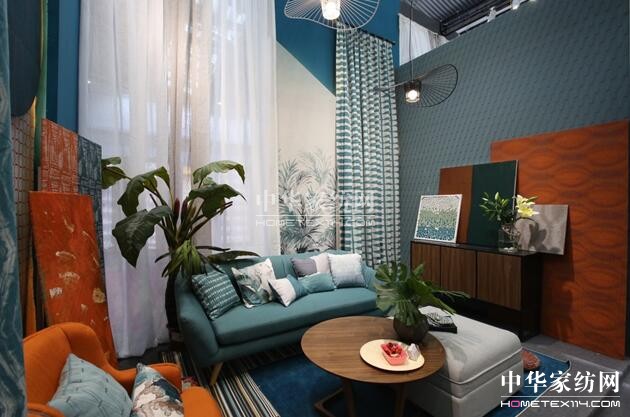 ���c��ɫ  ׌�҃�������