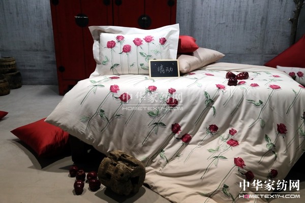 初綻—遇見新我——FEELING品牌發布會北京舉行