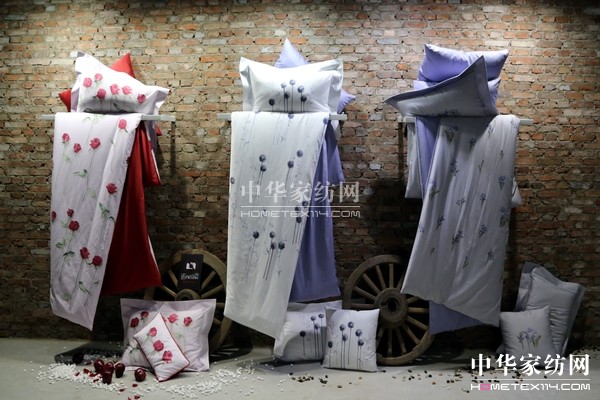 初綻—遇見新我——FEELING品牌發(fā)布會北京舉行