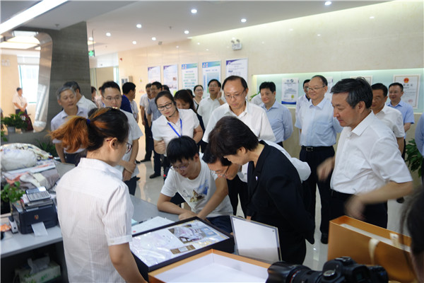 ȫ�������ИI���Ҽ����|�������ӆT���M������Ї�•��ͨ���T�е������|�����_Ļʽ19���e��