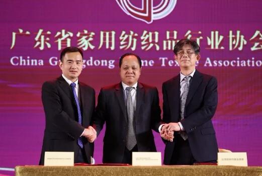 ���_�ń�(chu��ng)�¹������A��2018���ڇ��H�Ҽ��Ҿ�չ��������ȺӢ�C��