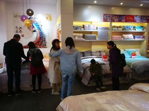 ˯�����Ҽ�¡���M�vꖽ��У�����𱬣�