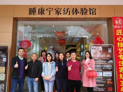 ˯�����Ҽ�¡���M�vꖽ��У�����𱬣�