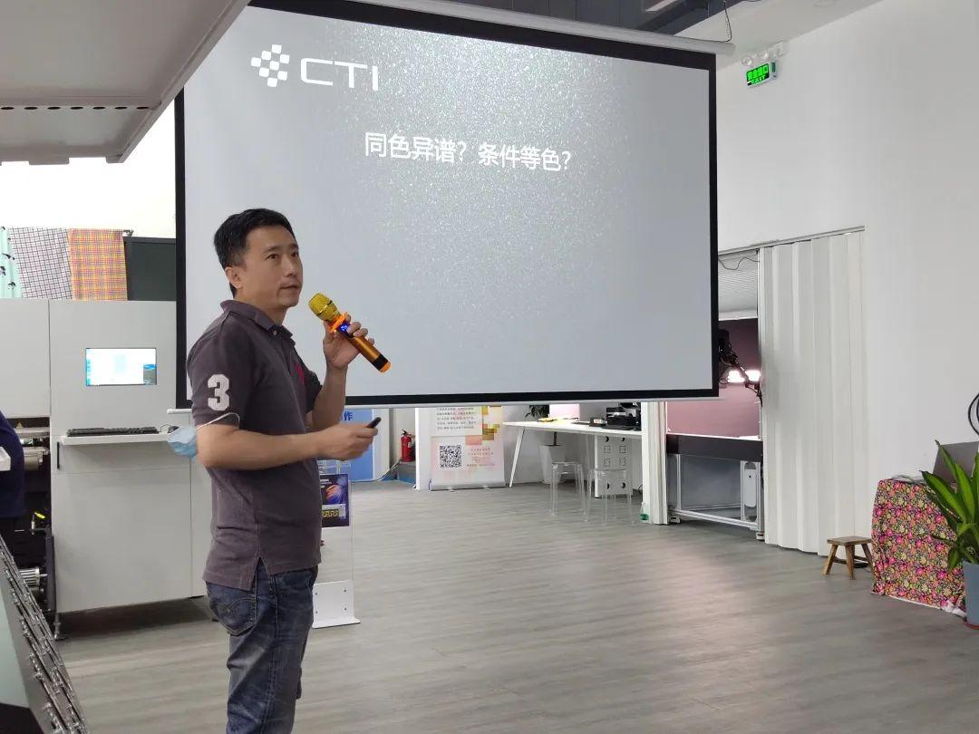 ��ʼ���Ʒ��(sh��)�aӡˇչʾ���ĳɹ���Ļ���F(xi��n)���l(f��)������ذ���Ʒ